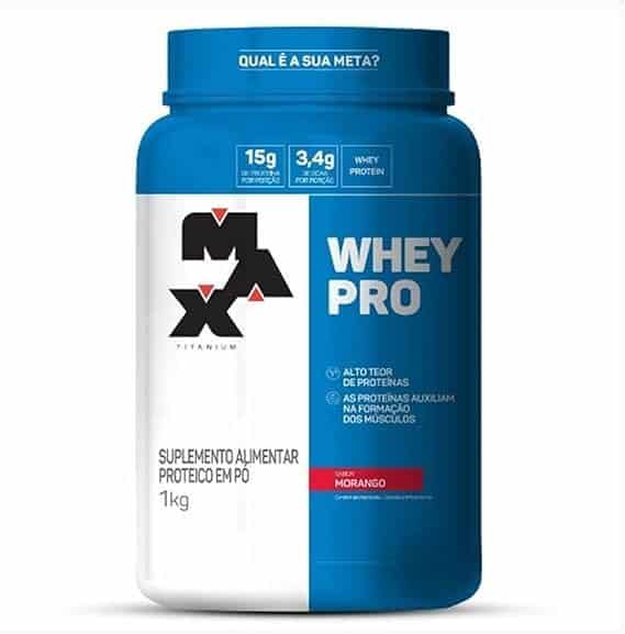 Whey-Pro-Pote-1kg-Sabor-Morango-Max-Titanium.jpg Whey Pro Pote (1kg) - Sabor Morango, Max Titanium - Imagem 1